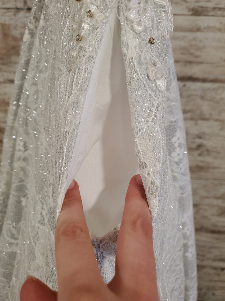 WHITE/FLORAL A LINE GOWN