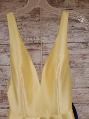 YELLOW A LINE GOWN