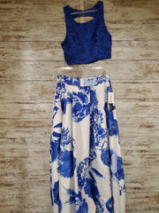 ROYAL BLUE/WHITE 2 PC. SET