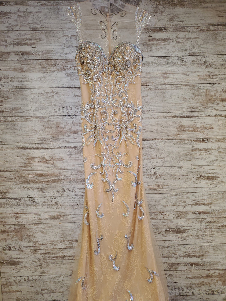 NUDE/SILVER LONG EVENING GOWN