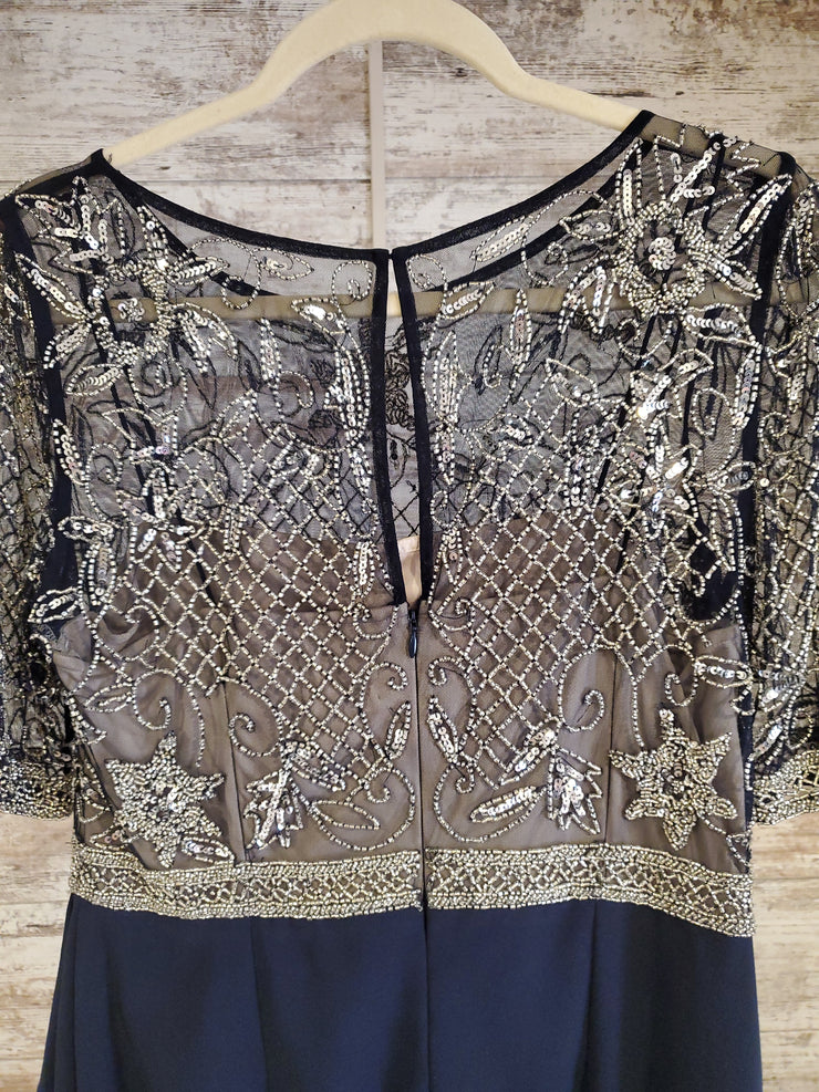 NAVY/SILVER LONG EVENING GOWN