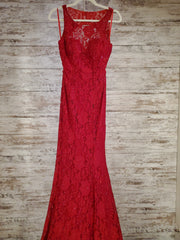 RED LACE MERMAID GOWN