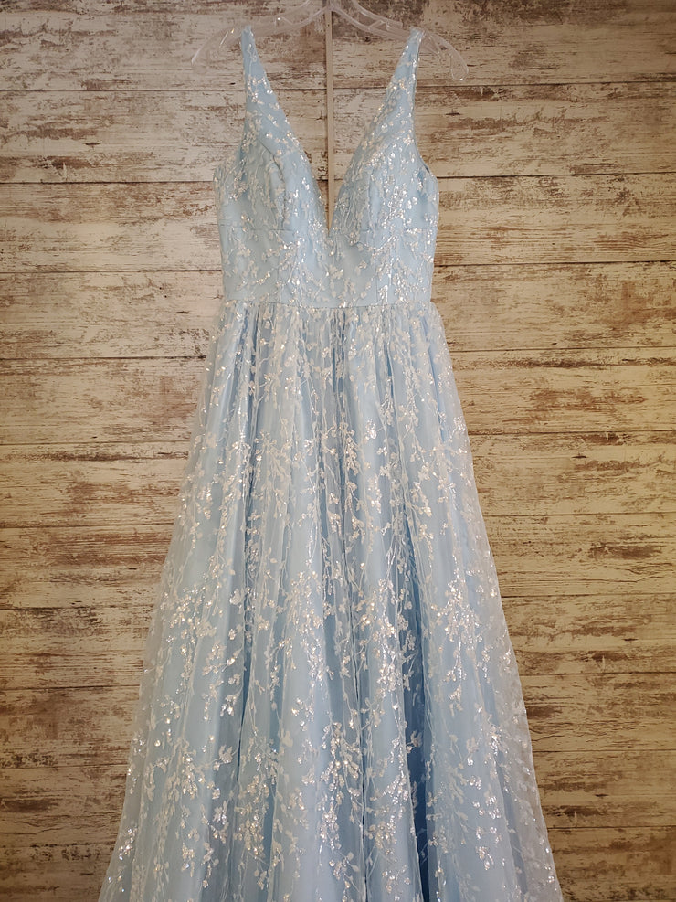BLUE/WHITE FLORAL A LINE GOWN