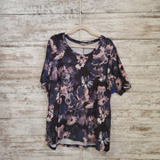 NAVY/FLORAL TOP