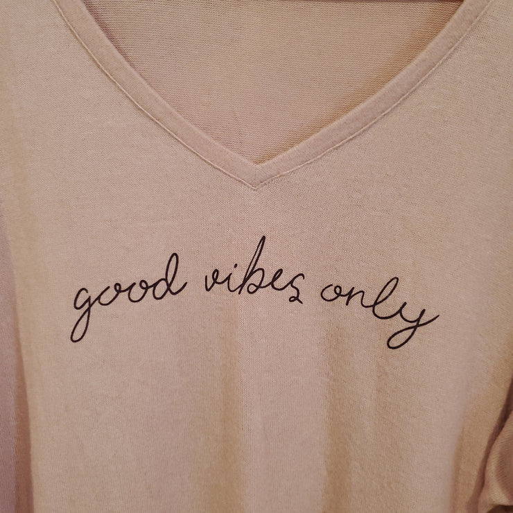 PINK GOOD VIBES LONG SLEEVE TO