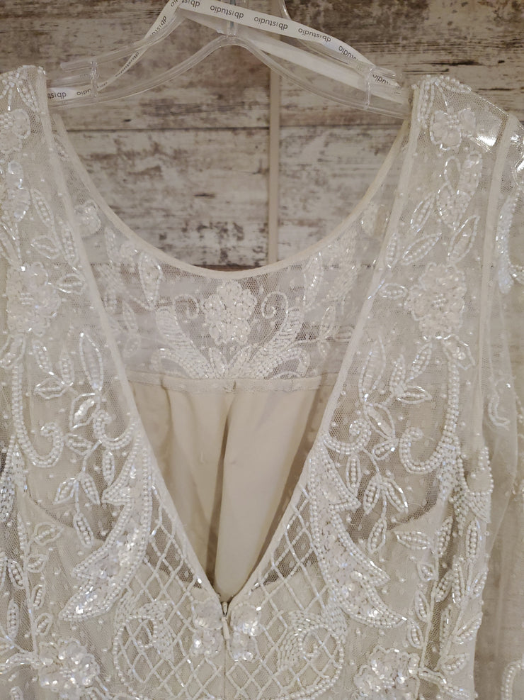 WHITE WEDDING DRESS