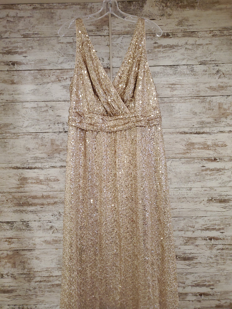 GOLD LONG EVENING GOWN