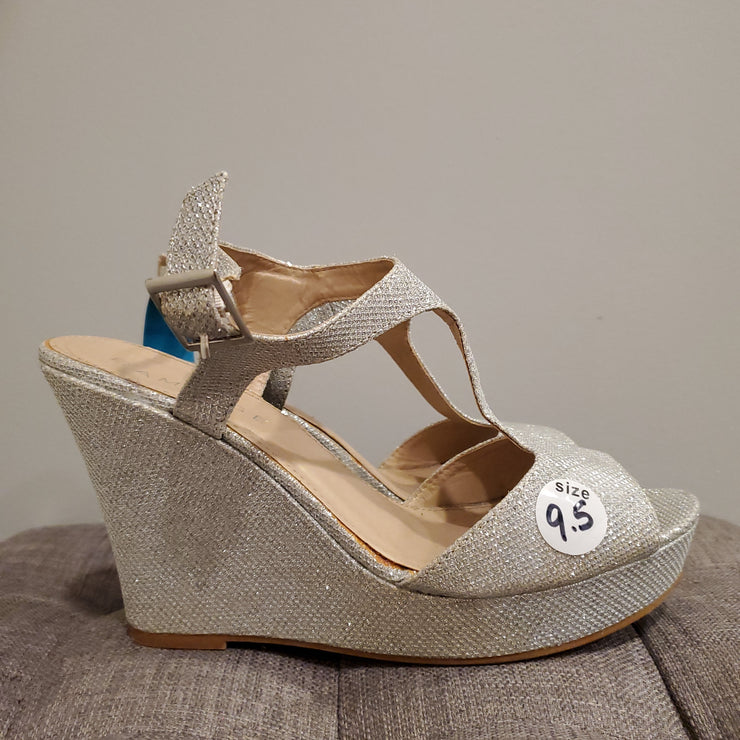 SILVER SPARKLY WEDGE HEELS