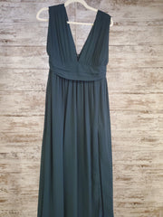 GREEN LONG EVENING GOWN