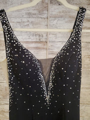 BLACK LONG EVENING GOWN