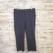 NAVY STRETCH CAPRI PANTS