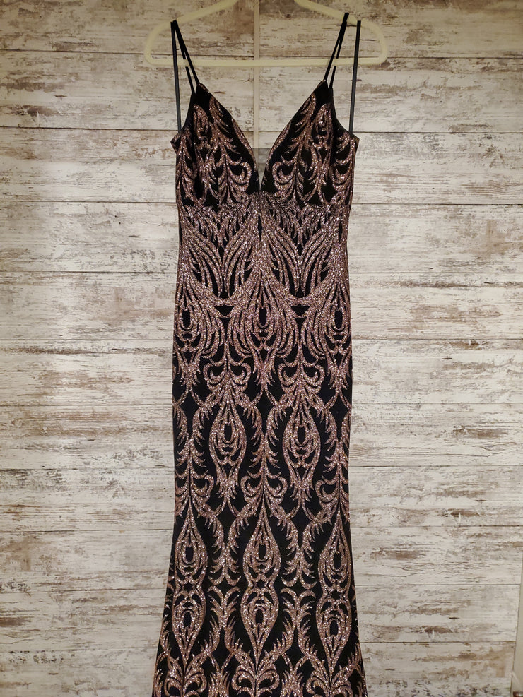 BLACK/GOLD LONG EVENING GOWN