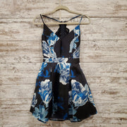 BLUE/BLACK FLORAAL SHORT DRESS