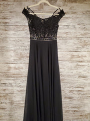 BLACK LONG EVENIN GOWN