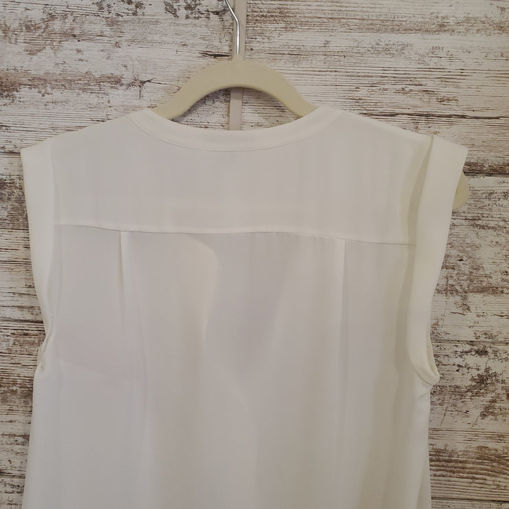 WHITE SLEEVELESS TOP