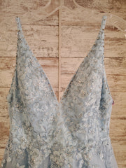 BLUE FLORAL A LINE GOWN