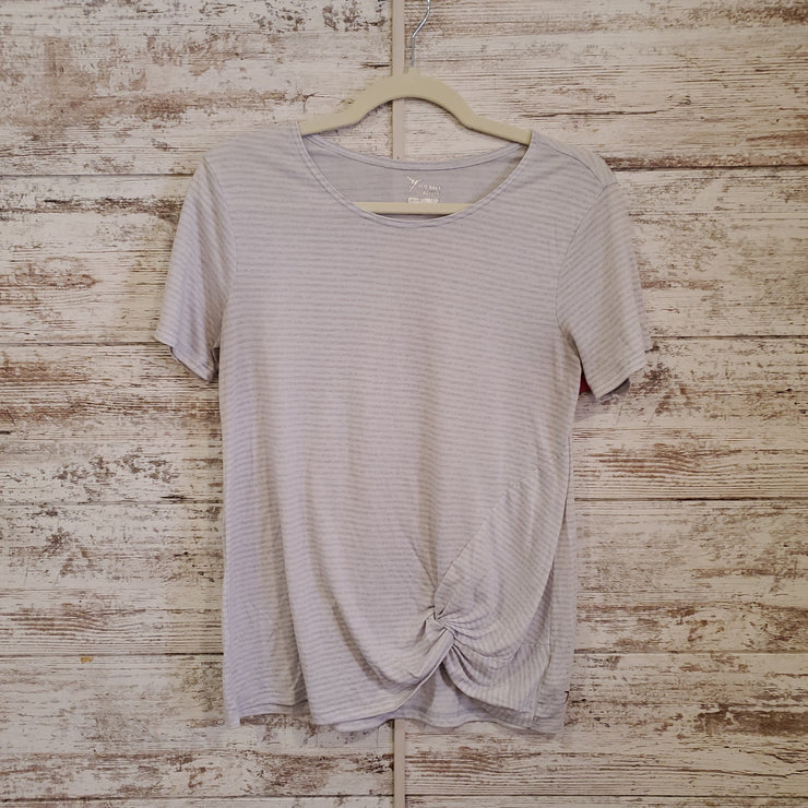 GRAY/WHITE STRIPED TOP