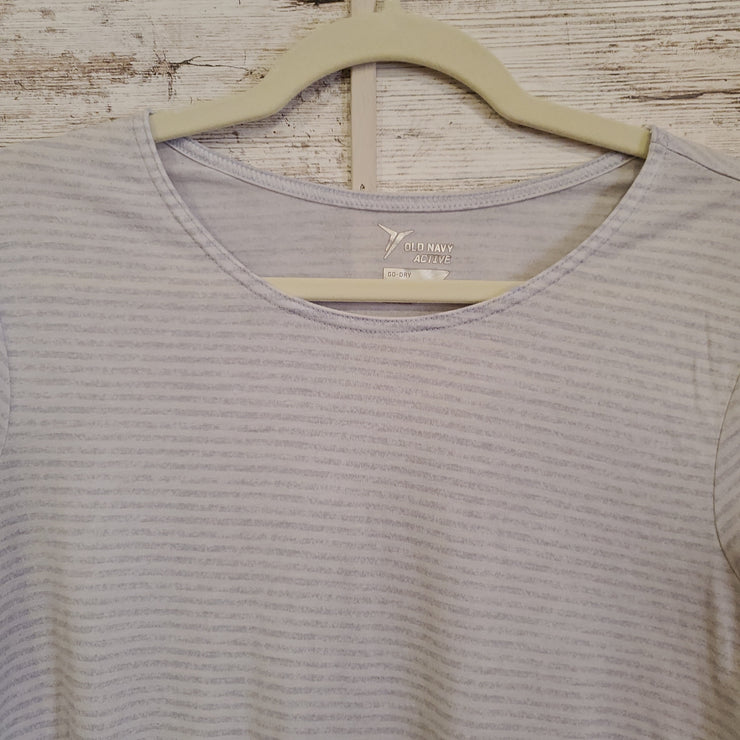 GRAY/WHITE STRIPED TOP