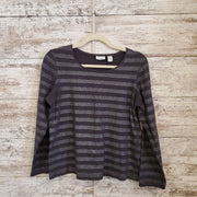 SILVER/BLACK STRIPED TOP