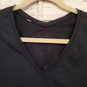 NAVY SHORT SLEEVE TOP