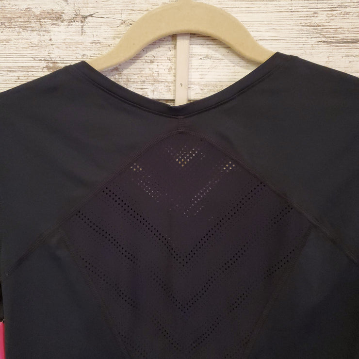 NAVY SHORT SLEEVE TOP