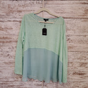 GREEN LONG SLEEVE TOP (NEW)