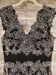 BLACK/WHITE LONG EVENING GOWN