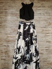 BLACK/FLORAL 2 PC. A LINE GOWN