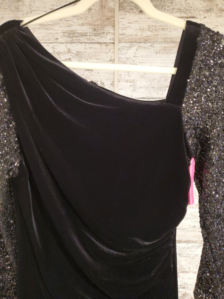 BLACK LONG DRESS (NEW)