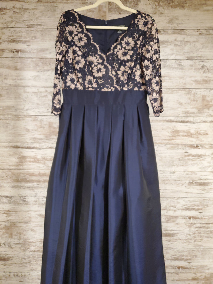 NAVY/TAN A LINE GOWN