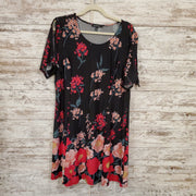 BLACK FLORAL SHORT DRESS (NEW)