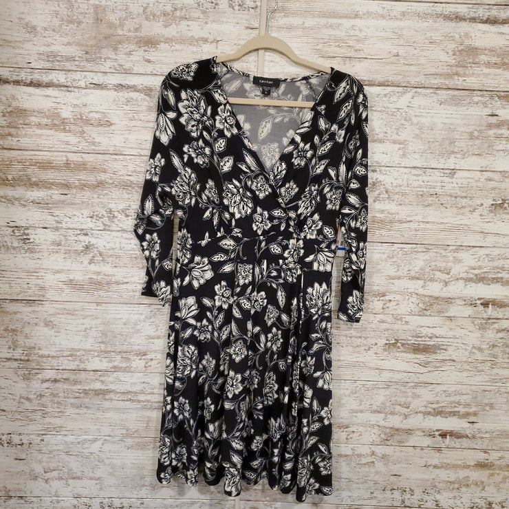 BLACK/WHITE DRESS (NEW) $108