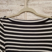 BLUE/WHITE STRIPED TOP