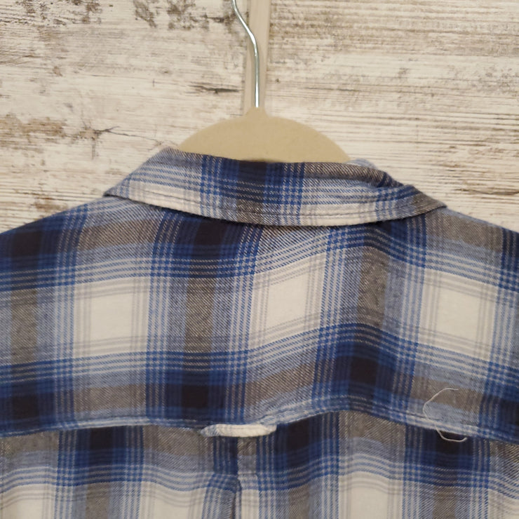 BLUE/WHITE FLANNEL SHIRT