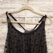 BLACK/GRAY SLEEVELESS TOP