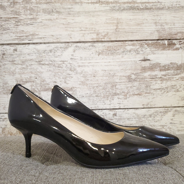 BLACK PATENT LEATHER HEELS