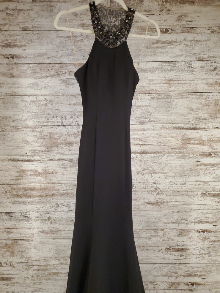 BLACK LONG EVENING GOWN