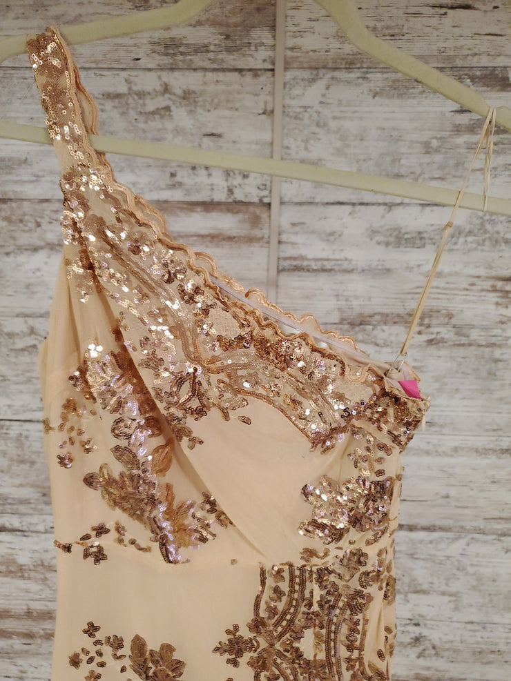 GOLD SPARKLY LONG GOWN (NEW)