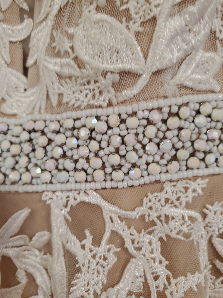 IVORY/TAN FLORAL A LINE GOWN