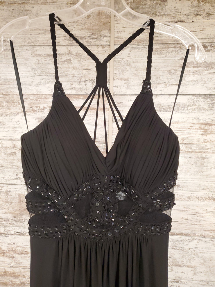 BLACK LONG EVENING GOWN