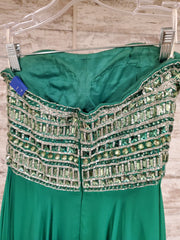 GREEN LONG EVENING GOWN