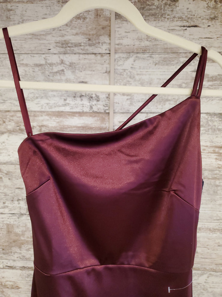 BURGUNDY LONG DRESS (NEW)