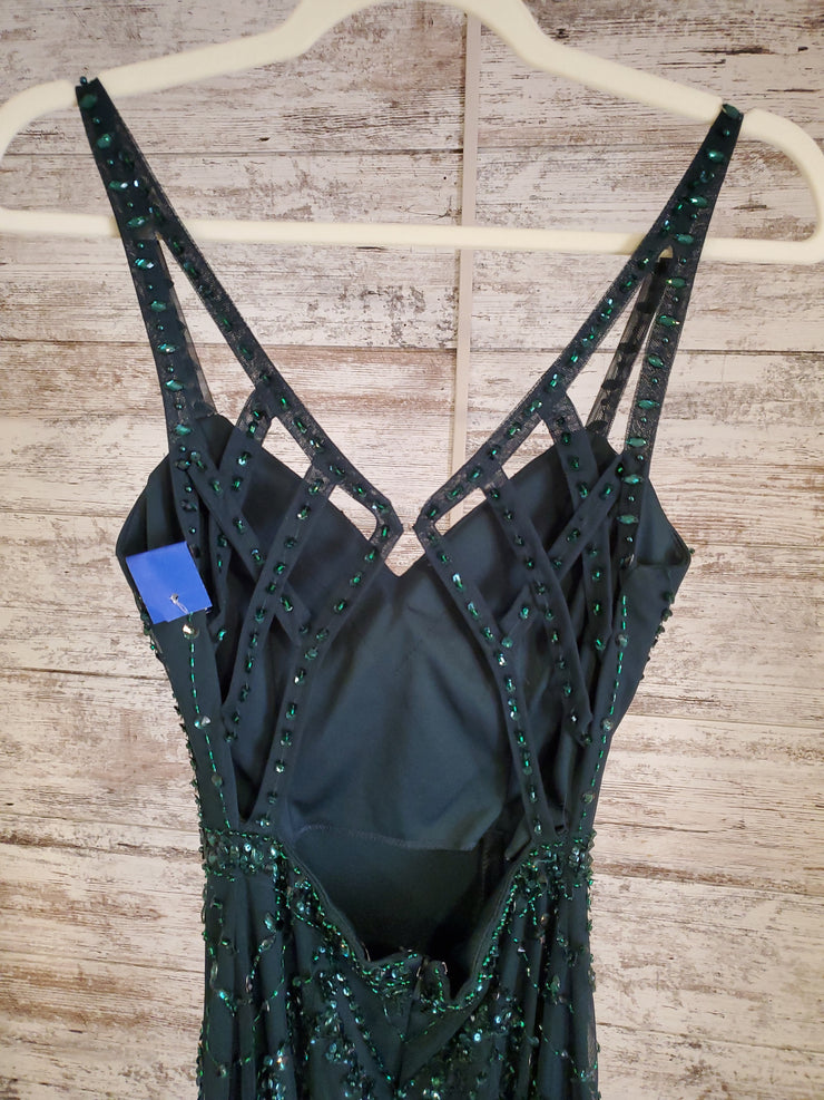 GREEN LONG EVENING GOWN