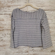 GRAY/WHITE LONG SLEEVE TOP