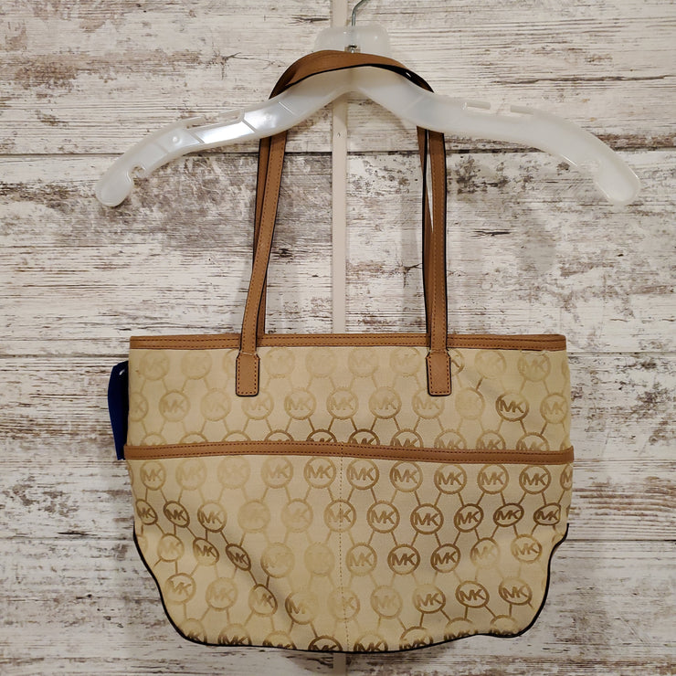 TAN PURSE