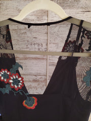 BLACK/FLORAL LONG EVENING GOWN