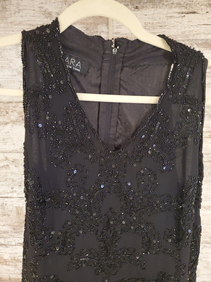 BLACK LONG EVENING GOWN (NEW)