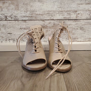 TAN OPEN TOE HEEL/BOOTS