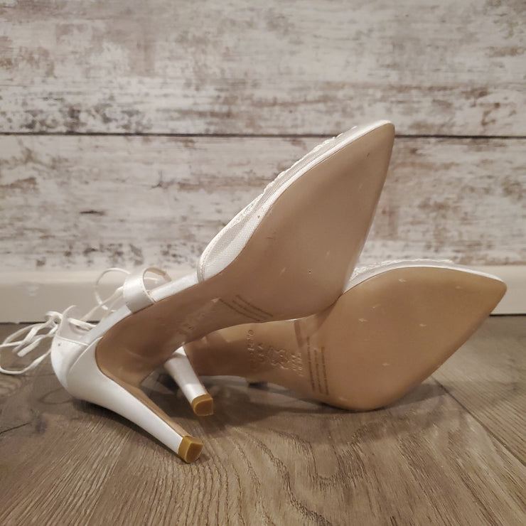 IVORY EMBROIDERED HEELS (NEW)