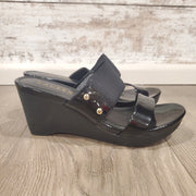 BLACK SANDAL WEDGES